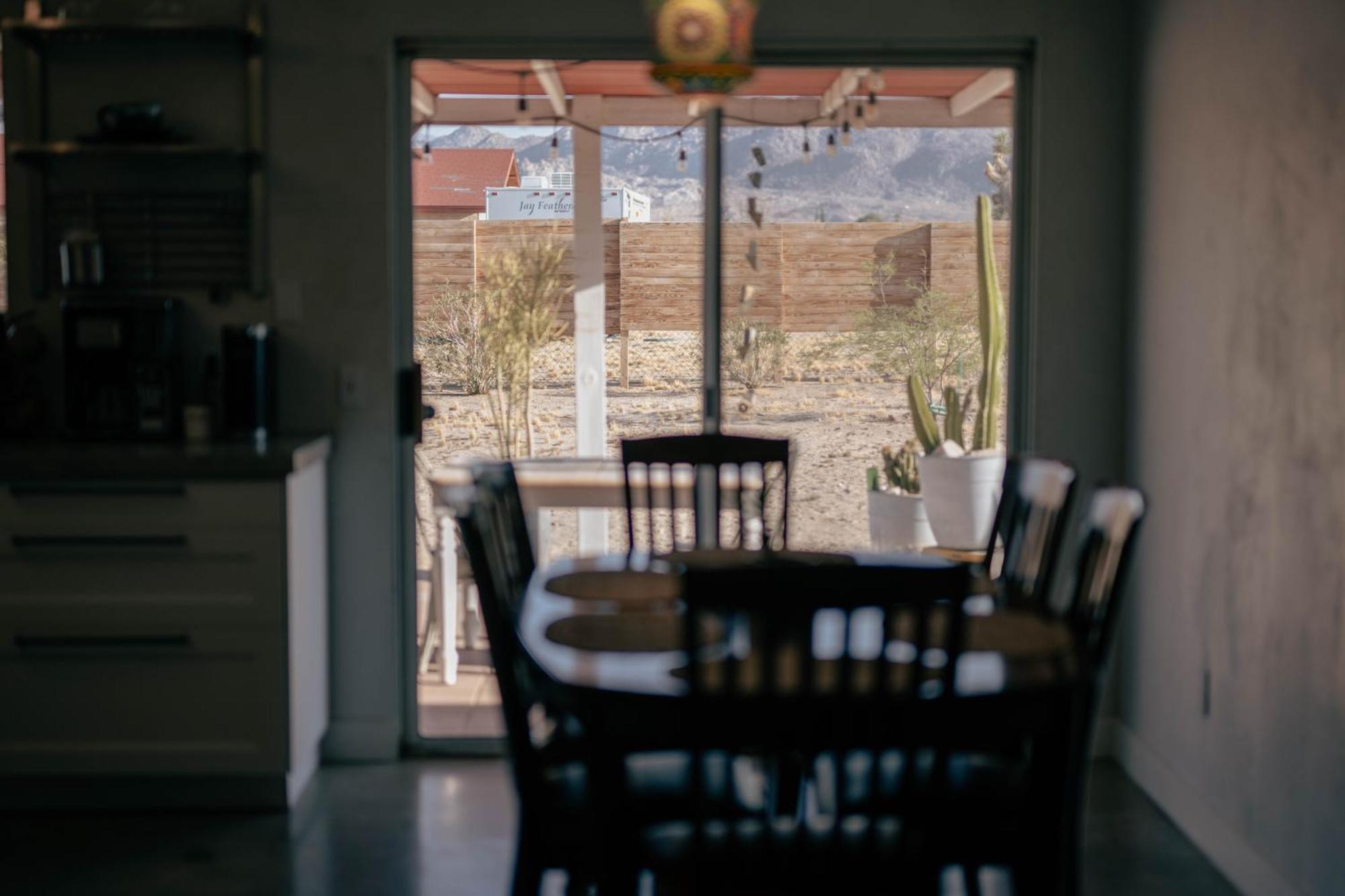 Casa Del Desierto - Panoramic Views - Pet Friendly - Fire Pit Vila Joshua Tree Exterior foto